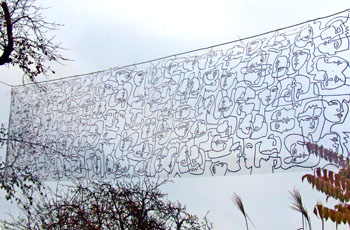 Kurt_Gerd Ries: Verschlungene Linien 2Marker auf Folie, 100x400 cm