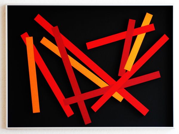 Axel Heibel: Wandobjekt  7/6/17/Kdreidimensionales Objekt aus rotem und schwarzem Karton unter Glas  -  2017  -  50,5 x 70,5 x 3,5 cm